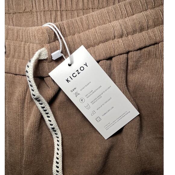 Brown Kiczoy - Wide Leg Pants - Women's Medium - New with Tags! - Picture 9 of 13